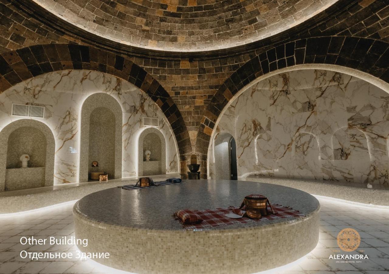 Radisson Hotel & Spa Gjoumri Kültér fotó